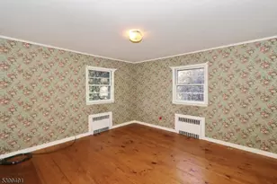 10 Red Maple Ln, Kenilworth, NJ 07033 - Photo 12