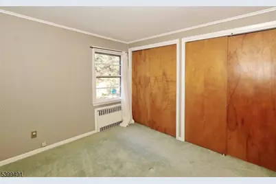 10 Red Maple Ln, Kenilworth, NJ 07033 - Photo 16