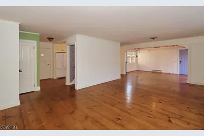 10 Red Maple Ln, Kenilworth, NJ 07033 - Photo 42