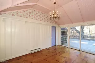 10 Red Maple Ln, Kenilworth, NJ 07033 - Photo 38