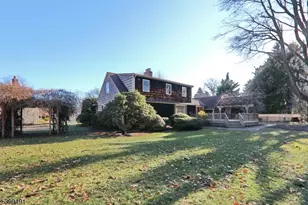 10 Red Maple Ln, Kenilworth, NJ 07033 - Photo 36