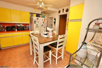 214 Ashland Ave, Bloomfield, NJ 07003 - Photo 18