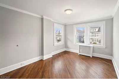 23 Tiffany Pl, Irvington, NJ 07111 - Photo 4