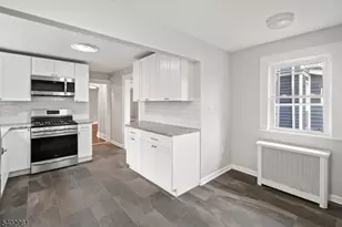 23 Tiffany Pl, Irvington, NJ 07111 - Photo 10