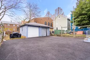 23 Tiffany Pl, Irvington, NJ 07111 - Photo 22