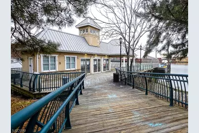 30 Freedomway #102, Jersey City, NJ 07305 - Photo 28