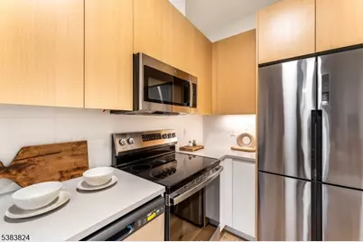 431 Dr Mlk Jr Blvd #516, East Orange, NJ 07018 - Photo 12