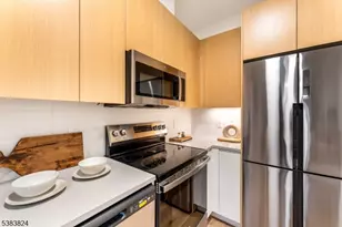 431 Dr Mlk Jr Blvd, East Orange, NJ 07018 - Photo 12