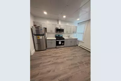 60 James St, Newark, NJ 07102 - Photo 1