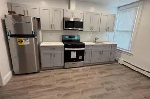 60 James St, Newark, NJ 07102 - Photo 1