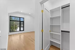 83 Falcon Rd, Livingston, NJ 07039 - Photo 32