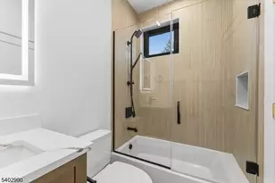 83 Falcon Rd, Livingston, NJ 07039 - Photo 36