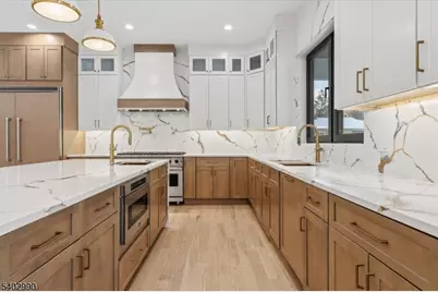 83 Falcon Rd, Livingston, NJ 07039 - Photo 14