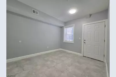 324 Broadway #A, Newark, NJ 07104 - Photo 8