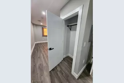 93 Hughes St #2, Maplewood, NJ 07040 - Photo 8
