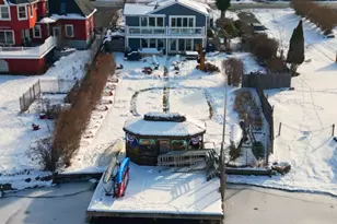 96 E Shore Trail, Sparta Township, NJ 07871 - Photo 2