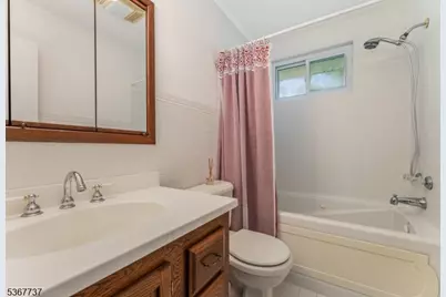 4 Orchid Pl, Clinton Township, NJ 08833 - Photo 28