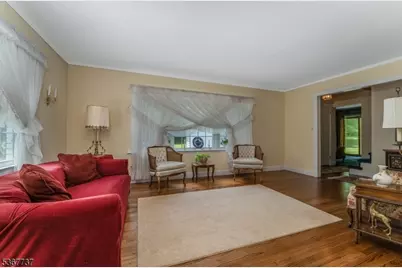 4 Orchid Pl, Clinton Township, NJ 08833 - Photo 10