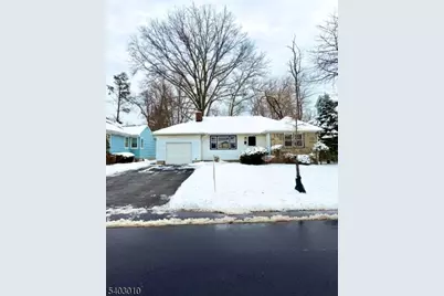 19 Pitt Rd, Springfield, NJ 07081 - Photo 6