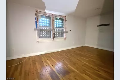 66 Scheerer Ave, Newark, NJ 07112 - Photo 22