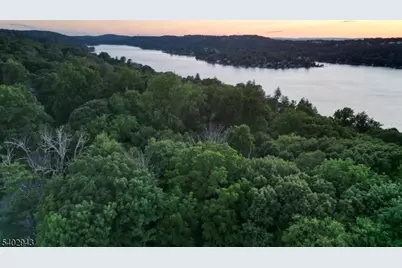 590 W Shore Trl, Sparta Township, NJ 07871 - Photo 34