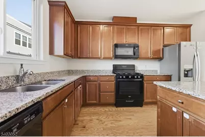 38 Bond St #38, North Brunswick Township, NJ 08902 - Photo 10