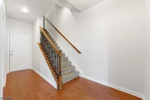 6 Bond St, North Brunswick Township, NJ 08902 - Photo 6