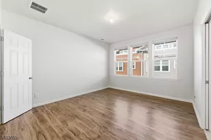 6 Bond St, North Brunswick Township, NJ 08902 - Photo 22