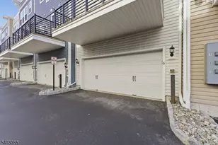 6 Bond St, North Brunswick Township, NJ 08902 - Photo 32