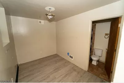 331 Straight St #3, Paterson, NJ 07501 - Photo 6