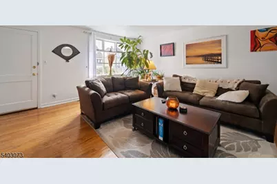 94 Trimble Ave, Clifton, NJ 07011 - Photo 4