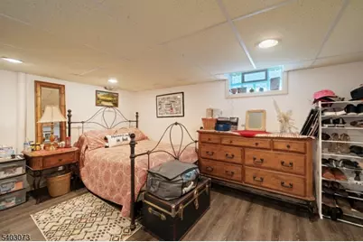 94 Trimble Ave, Clifton, NJ 07011 - Photo 20