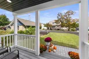 78 Maple Ln, Wayne, NJ 07470 - Photo 12