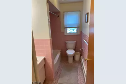 172 Kanouse St #2, Boonton Town, NJ 07005 - Photo 14