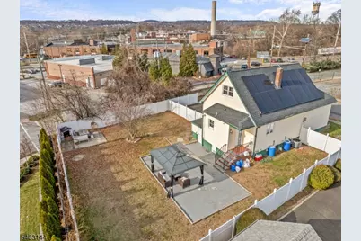 7-02 Lake St, Fair Lawn, NJ 07410 - Photo 4