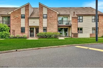 1475 Mount Holly Rd #4, Edgewater Park Twp., NJ 08010 - Photo 1