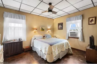 836 S Park Ave, Linden, NJ 07036 - Photo 14