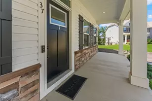 37 Esposito Ln, Roxbury Township, NJ 07850 - Photo 2