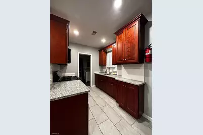 45 Fox St, Phillipsburg, NJ 08865 - Photo 2