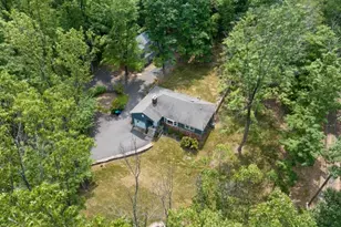 422 Hollow Rd, Montgomery Township, NJ 08558 - Photo 6