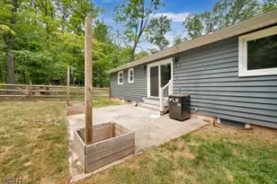 422 Hollow Rd, Montgomery Township, NJ 08558 - Photo 26