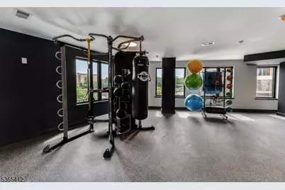 72 S Essex Ave #408, Orange, NJ 07050 - Photo 14