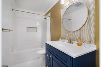 4 Grove St, Hampton Township, NJ 07860 - Photo 16