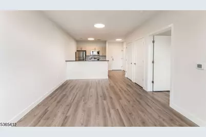 72 S Essex Ave #609, Orange, NJ 07050 - Photo 8