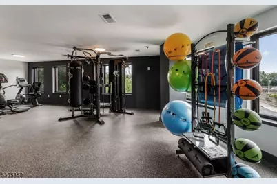 72 S Essex Ave #101, Orange, NJ 07050 - Photo 24