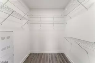 72 S Essex Ave, Orange, NJ 07050 - Photo 18