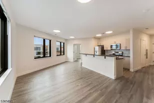 72 S Essex Ave, Orange, NJ 07050 - Photo 4