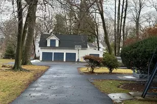 163 Park St, Montclair, NJ 07042 - Photo 2