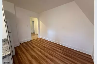 163 Park St #3, Montclair, NJ 07042 - Photo 4