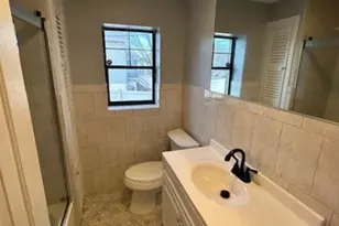 24 Emmett Ave, Woodbridge Township, NJ 08861 - Photo 2